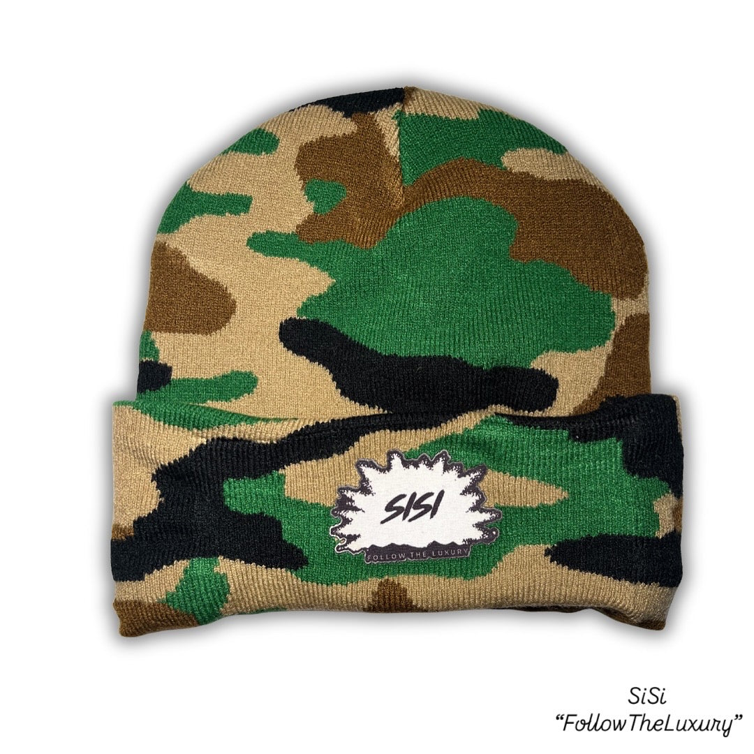 SiSi camo reversible Beanies